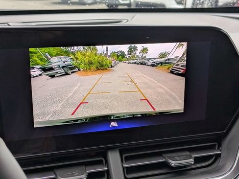 Used 2026 Chevrolet Trax ACTIV FWD image 21