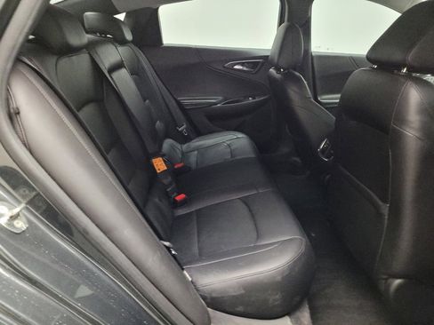 Used 2018 Chevrolet Malibu Premier w/ Premier Sun and Wheel Package FWD image 19