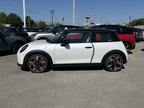 New 2026 MINI Cooper S image 2
