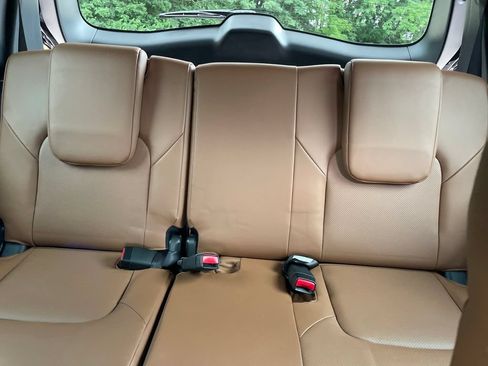 Certified 2023 INFINITI QX80 Sensory w/ All-Season Package AWD/4WD image 13