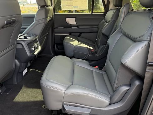 New 2026 Ford Expedition Max Active RWD image 27