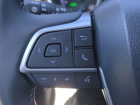 Certified 2026 Toyota Highlander XLE AWD/4WD image 17