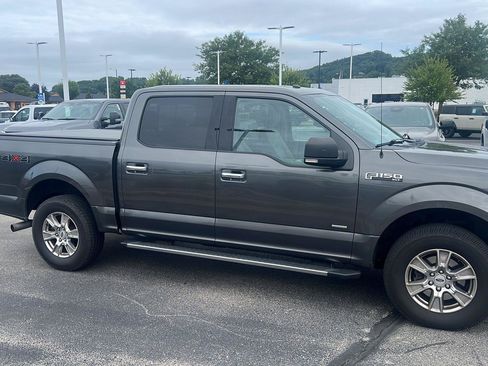 Used 2017 Ford F150 XLT w/ Equipment Group 302A Luxury AWD/4WD image 4