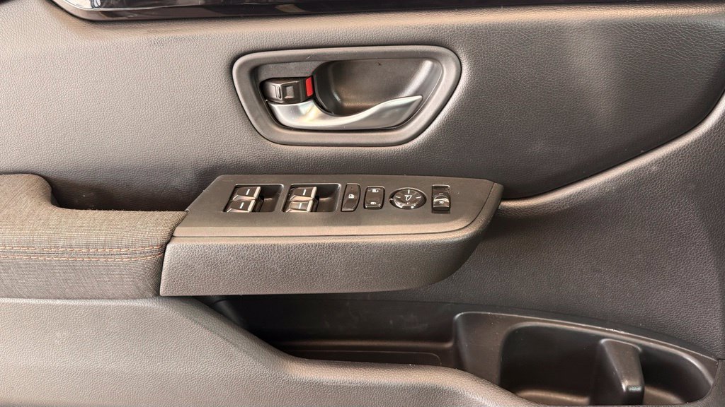 Certified 2024 Honda Pilot Sport image 32