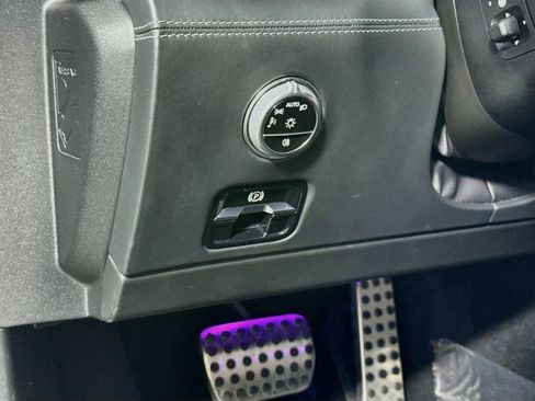 Used 2022 Mercedes-Benz SL 55 AMG 4MATIC image 16