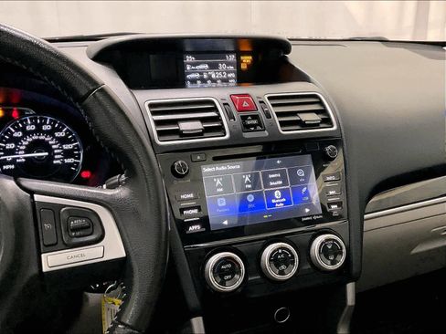 Used 2018 Subaru Forester 2.5i Limited image 18