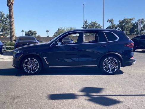 Used 2026 BMW X5 xDrive50e w/ Premium Package AWD/4WD image 9
