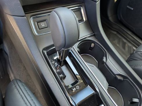 Used 2025 Subaru Ascent Bronze Edition w/ Onyx Package image 27