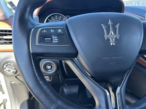Used 2021 Maserati Ghibli S GranLusso RWD image 26