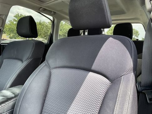 Used 2014 Subaru Forester 2.5i Premium w/ Popular Package #2 AWD/4WD image 8