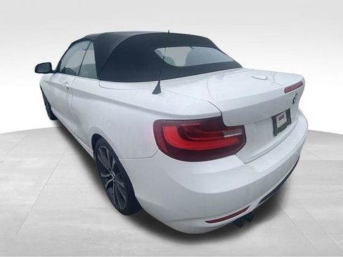 Used 2015 BMW 228i Convertible image 10