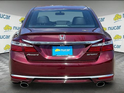 Used 2017 Honda Accord Sport image 5