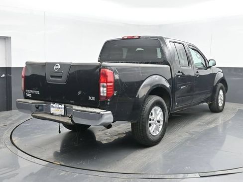 Used 2015 Nissan Frontier SV AWD/4WD image 14
