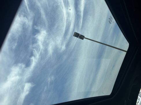 New 2025 Jeep Grand Cherokee Laredo X w/ Luxury Tech Group I image 28