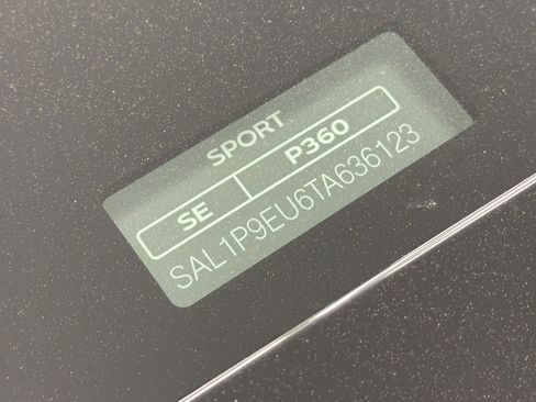 New 2026 Land Rover Range Rover Sport SE image 17