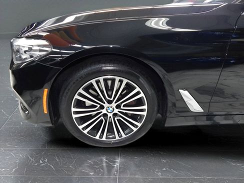 Used 2019 BMW 540i xDrive AWD/4WD image 10