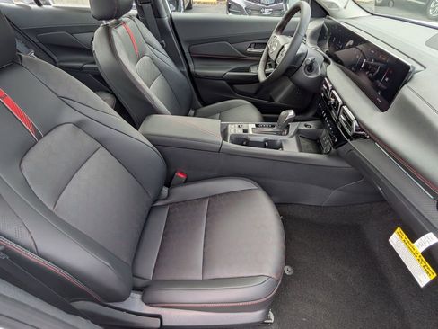 New 2026 Nissan Sentra SR image 23