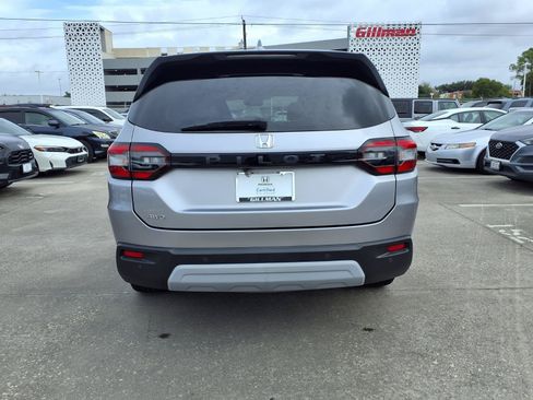 Used 2024 Honda Pilot EX-L image 24