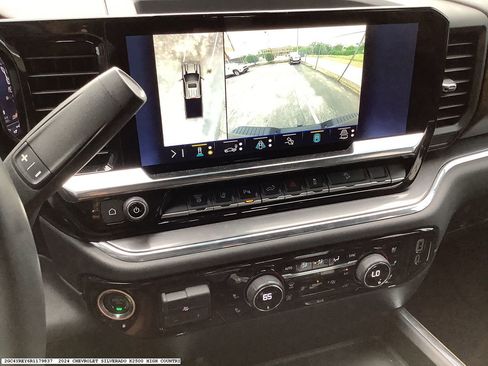 Used 2024 Chevrolet Silverado 2500 High Country w/ Z71 Off-Road Package image 9