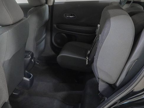 Used 2022 Honda HR-V LX image 37