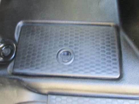 Used 2021 RAM 1500 Tradesman w/ Popular Equipment Group RWD image 21