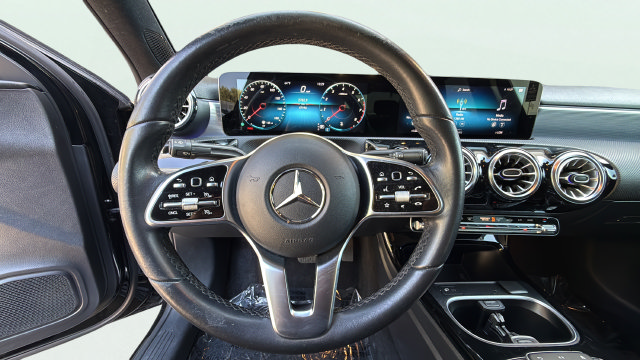 Used 2022 Mercedes-Benz A 220 w/ Premium Package Lite image 14
