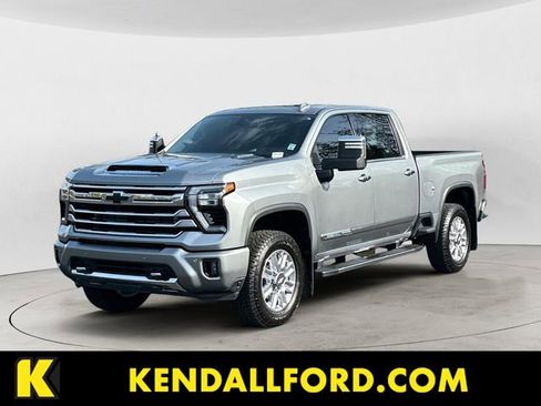 Used 2024 Chevrolet Silverado 3500 High Country w/ Technology Package image 1
