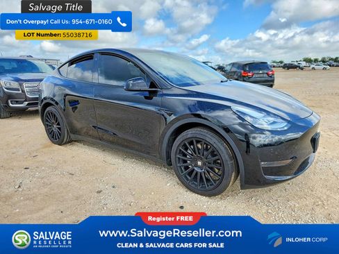 Used 2022 Tesla Model Y Long Range AWD/4WD image 5