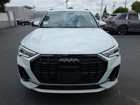 Used 2023 Audi Q3 2.0T Premium Plus w/ Premium Plus Package AWD/4WD image 2
