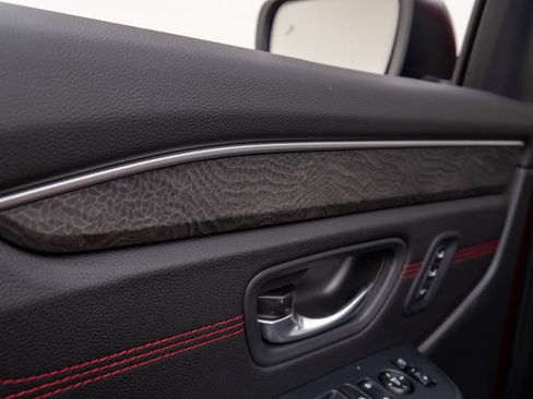 Certified 2026 Honda Pilot Black Edition image 16