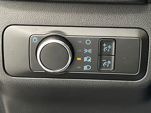 Used 2025 Ford Escape ST-Line image 36