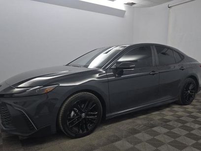 Used 2025 Toyota Camry SE w/ Convenience Package