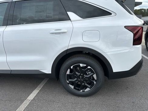 New 2026 Kia Sorento S image 20