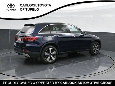 Used 2021 Mercedes-Benz GLC 300 4MATIC image 3