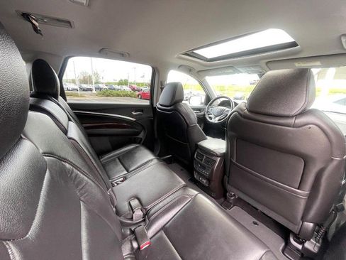 Used 2020 Acura MDX SH-AWD image 19