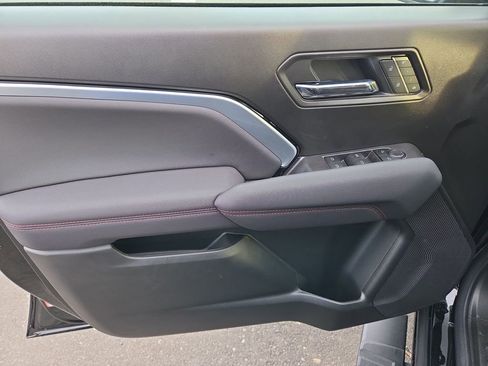 New 2025 Chevrolet Colorado Z71 w/ Midnight Edition image 10