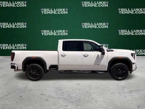 Used 2025 GMC Sierra 2500 AT4 AWD/4WD image 4