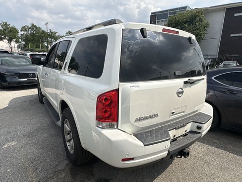 Used 2014 Nissan Armada SV w/ SV Driver Package RWD image 4