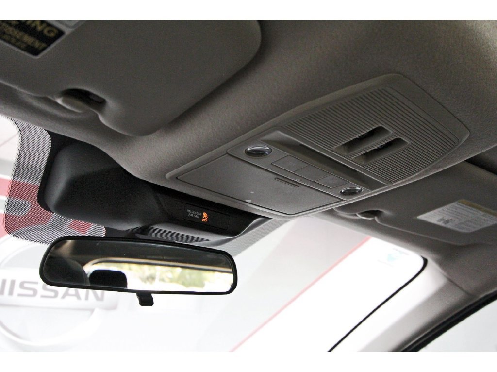 Used 2026 Nissan Kicks SV w/ SV Premium Package FWD image 23