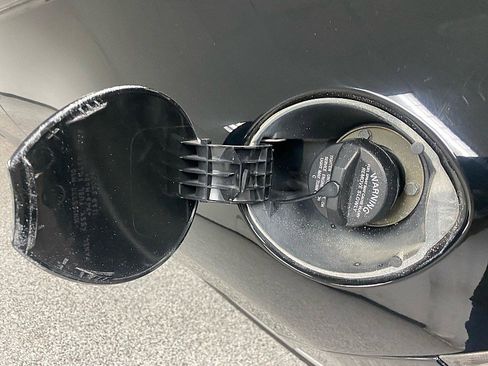 Used 2008 Mitsubishi Eclipse GS image 24