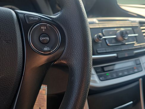 Used 2014 Honda Accord LX image 23