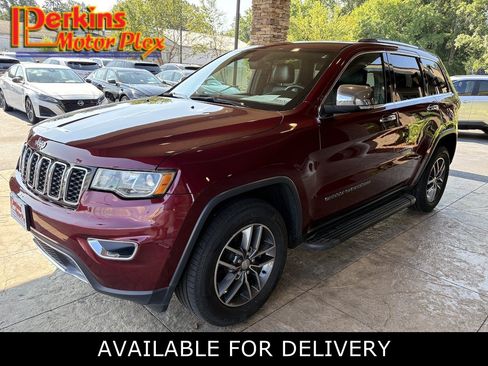 Used 2018 Jeep Grand Cherokee Limited AWD/4WD image 1