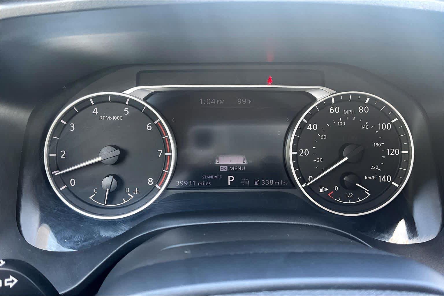 Used 2025 Nissan Rogue SV FWD image 25