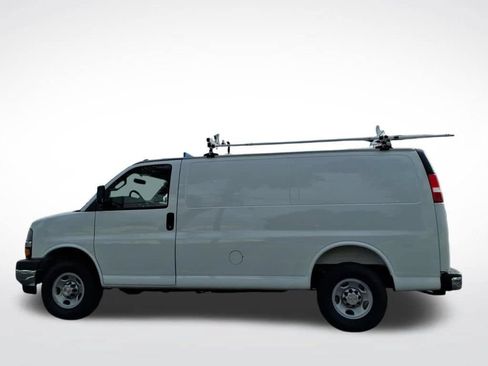 New 2026 Chevrolet Express 2500 w/ Driver Convenience Package RWD image 7