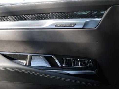 Certified 2025 Cadillac Escalade V w/ LPO, ONYX Package image 27