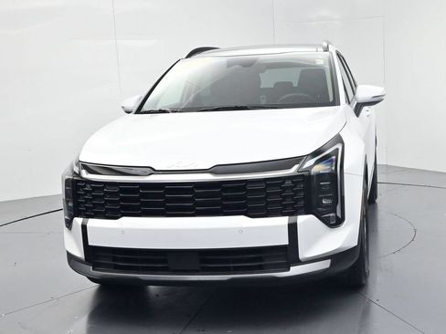 Certified 2026 Kia Sportage EX w/ EX Panorama Roof Package FWD image 3
