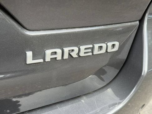 Used 2025 Jeep Grand Cherokee Laredo w/ Luxury Tech Group I AWD/4WD image 15