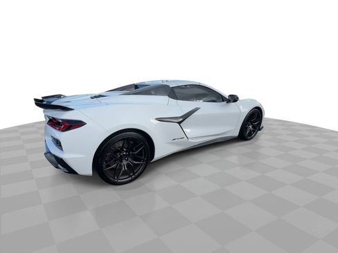 Used 2024 Chevrolet Corvette Z06 w/ Battery Protection Package image 8