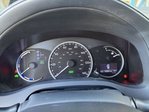 Used 2012 Lexus CT 200h Premium w/ Premium Audio Pkg image 18