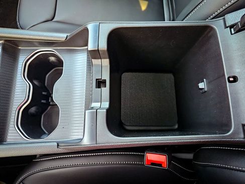 New 2025 Jeep Grand Cherokee Limited image 32